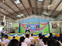 กองทุนประกันวินาศภัย ได้เข้าร่วมโครงการ “ปันน้ำใจให้น้อง” ประจำปี 2565 ณ โรงเรียนวัดธงไทยยาราม (ปลั่งอุปถัมภ์) อำเภอตะพานหิน จังหวัดพิจิตร